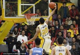 广厦男篮3-2淘汰青岛男篮四强全出炉
